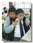 060.JPG